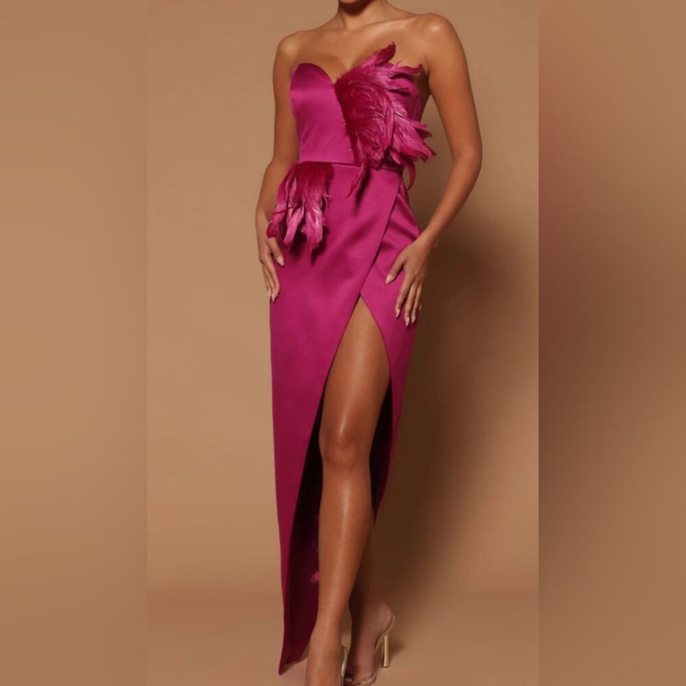 Nwt- NOVALUXE-Jaqueline Asymmetrical Maxi Dress - Raspberry-L
